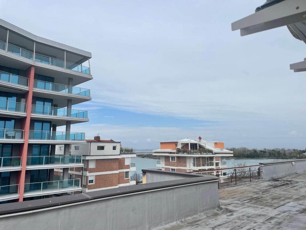 Appartamento In Villa Gioiosa Grado Eksteriør bilde