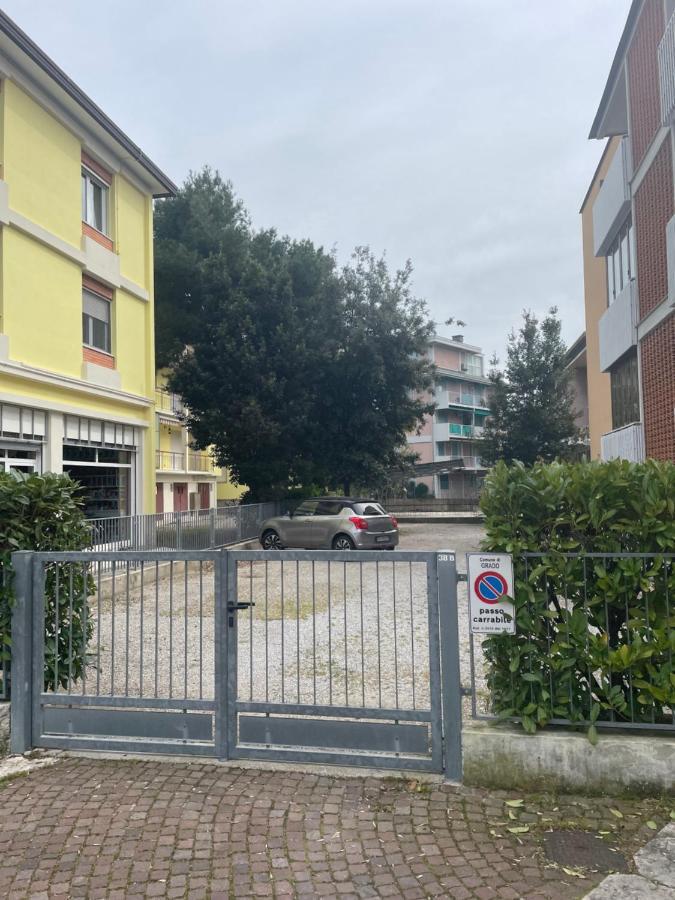 Appartamento In Villa Gioiosa Grado Eksteriør bilde